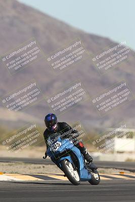 media/Oct-31-2025-CVMA Friday Practice (Fri) [[e9defcbea4]]/5-Racer 4 Practice - Trackday 1/Session 3 (Turn 14)/